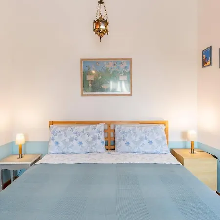 Praedia Πανσιόν 3*